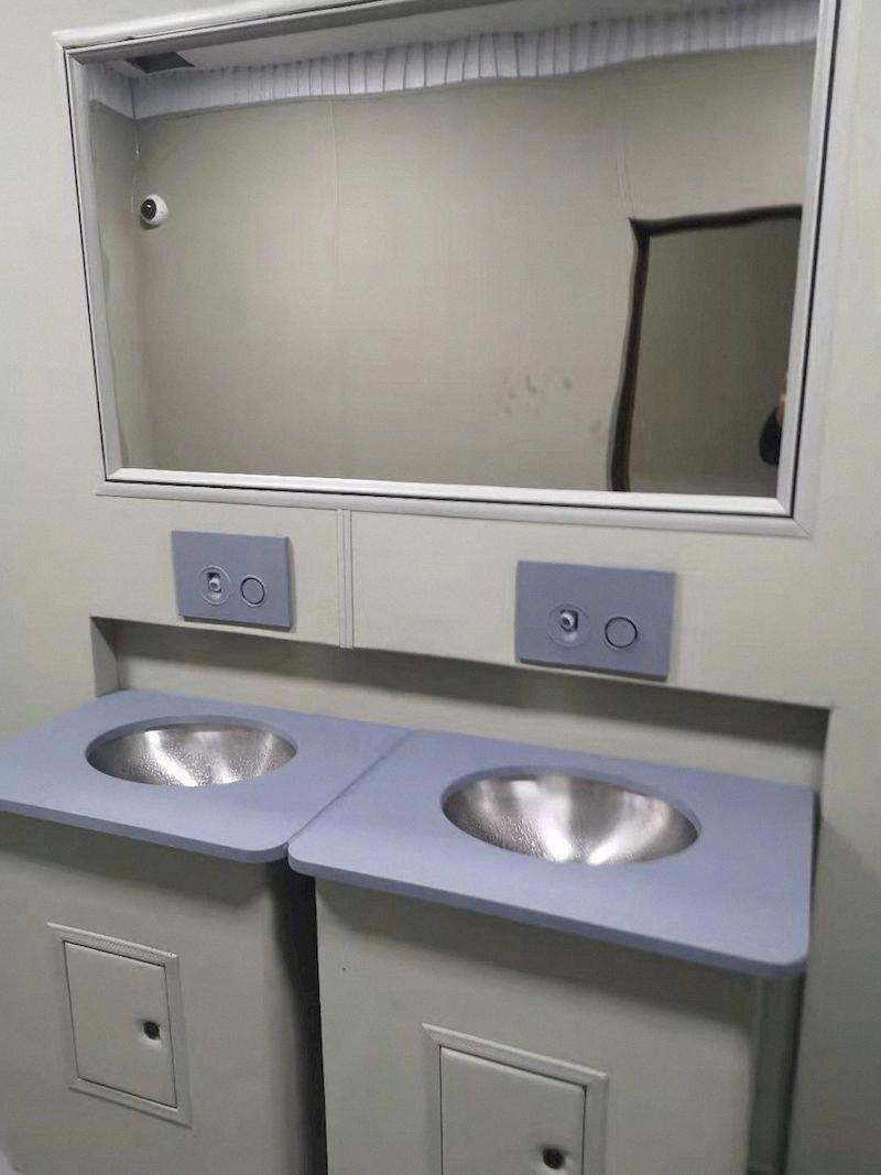 樓梯頂軟包防撞條怎么貼